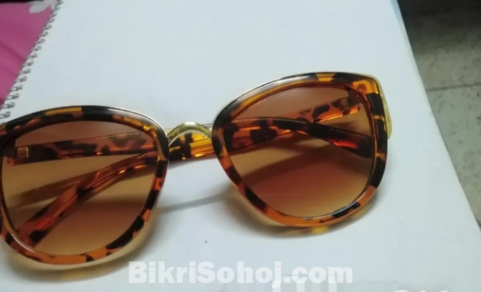 Women sunglasses